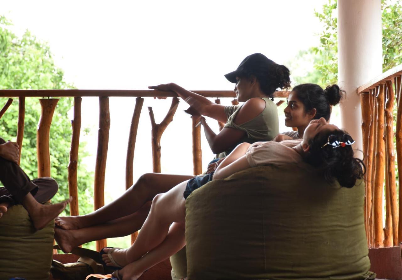 Funky Leopard Safari Lodge Bordering Yala National Park Kataragama Exterior photo