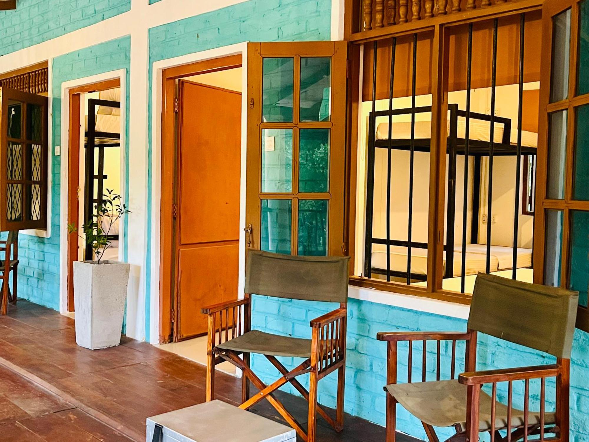 Funky Leopard Safari Lodge Bordering Yala National Park Kataragama Exterior photo