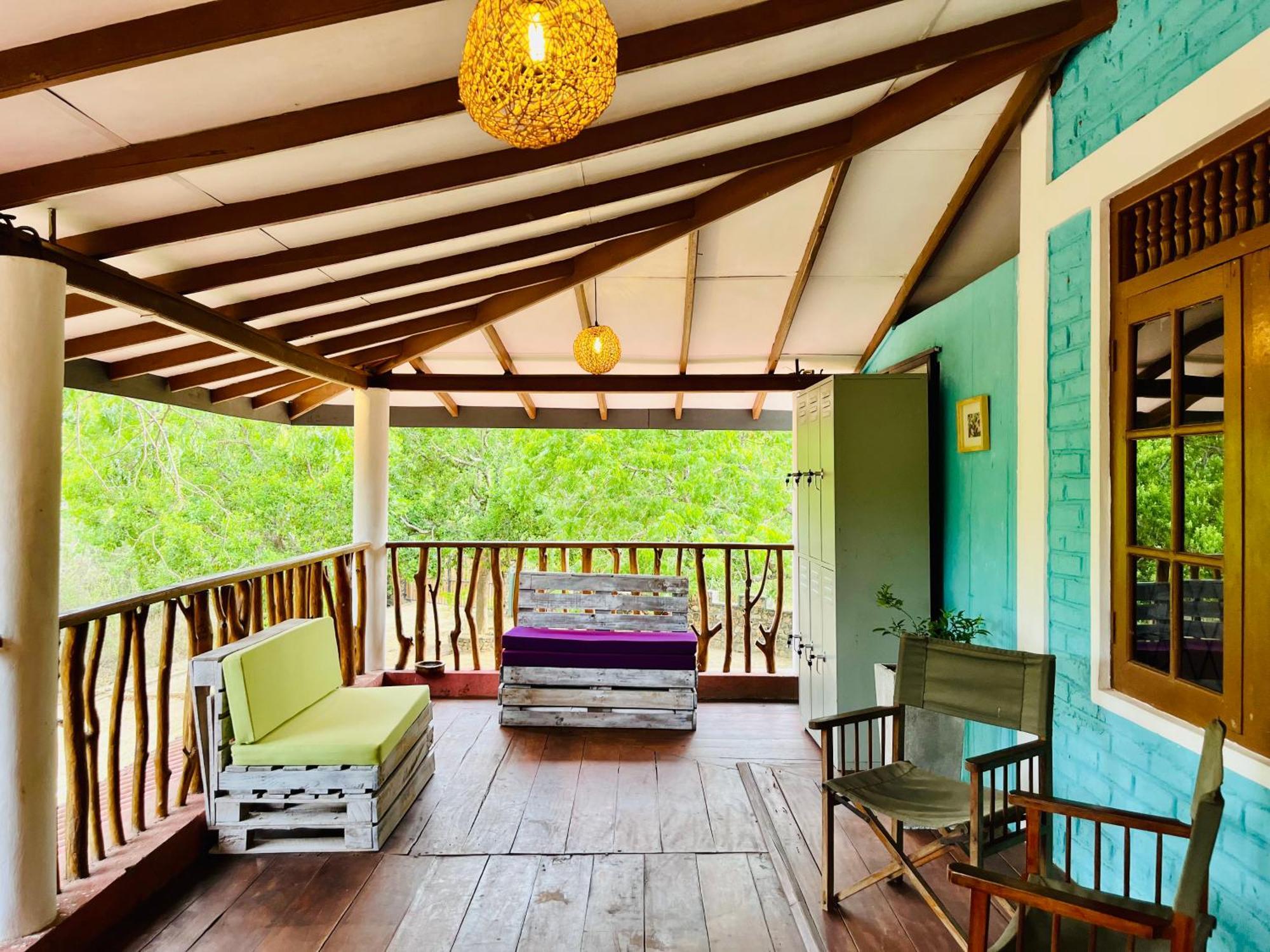 Funky Leopard Safari Lodge Bordering Yala National Park Kataragama Exterior photo