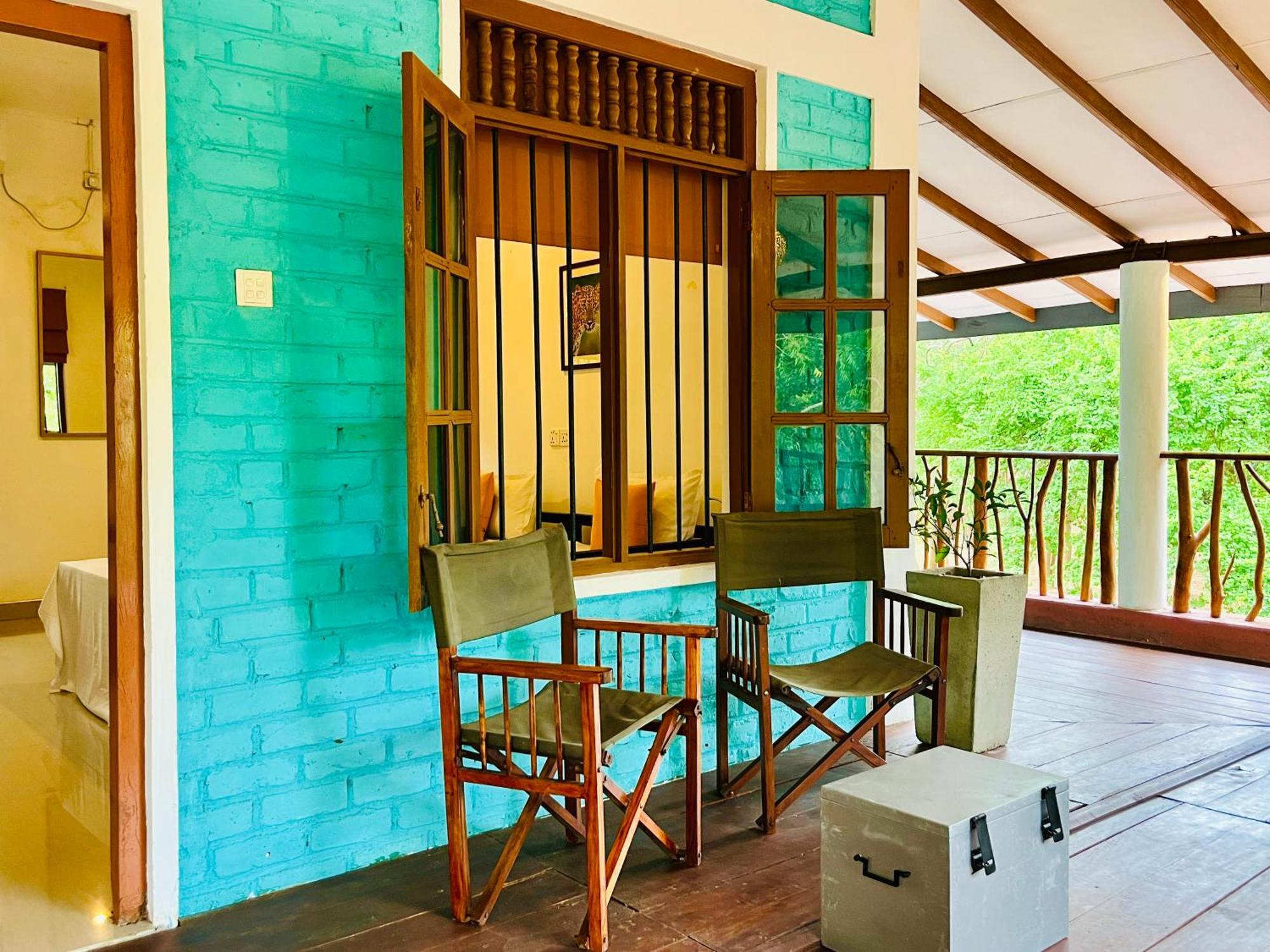 Funky Leopard Safari Lodge Bordering Yala National Park Kataragama Exterior photo