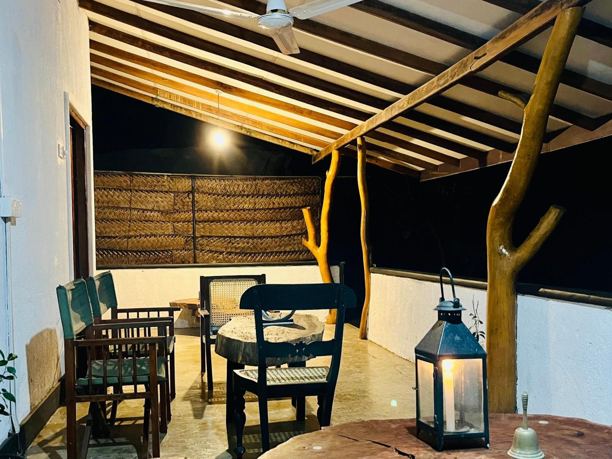 Funky Leopard Safari Lodge Bordering Yala National Park Kataragama Exterior photo